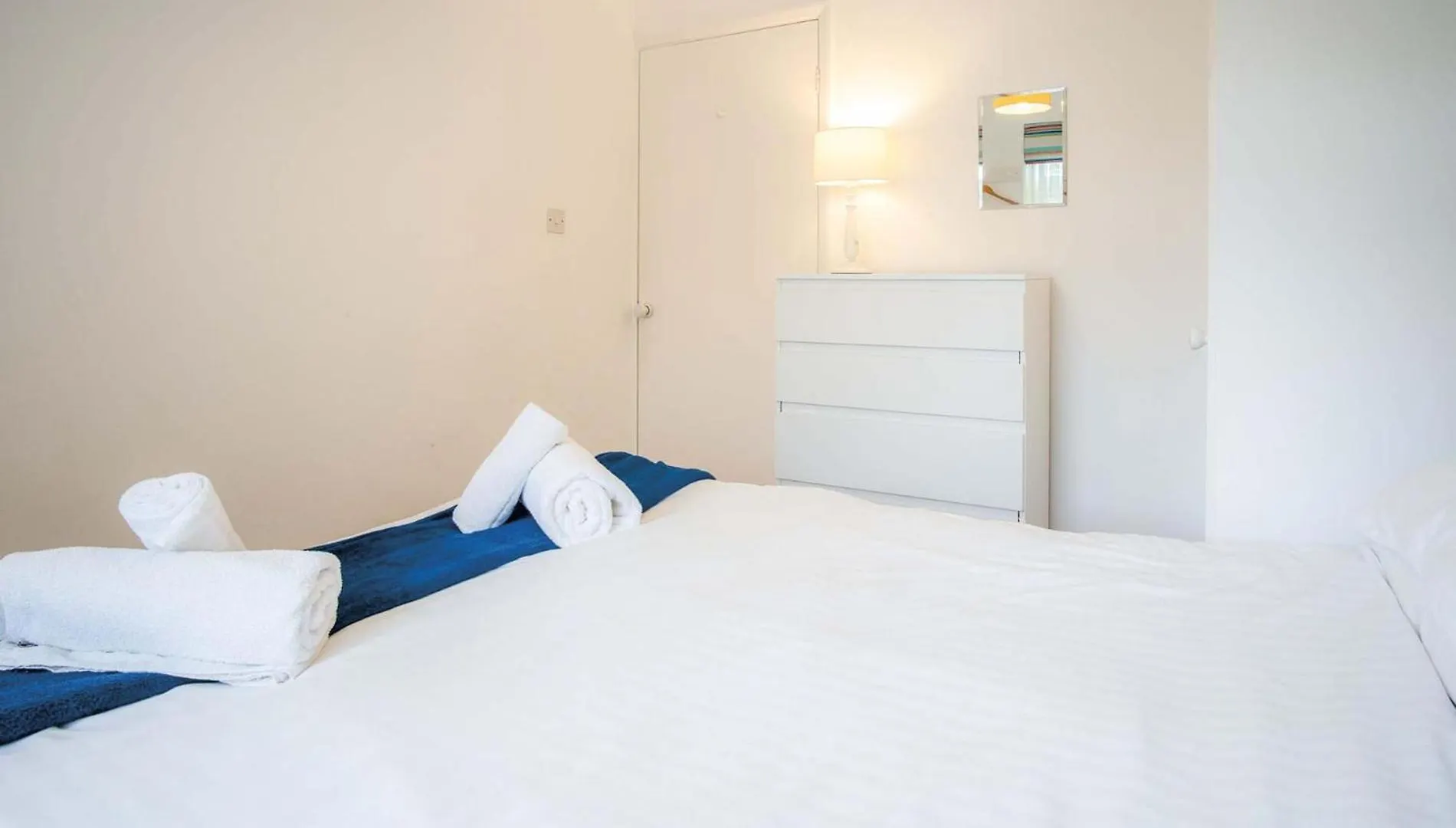 Bayview 61 - 2 Bedroom Chalet - Bayview Oxwich United Kingdom