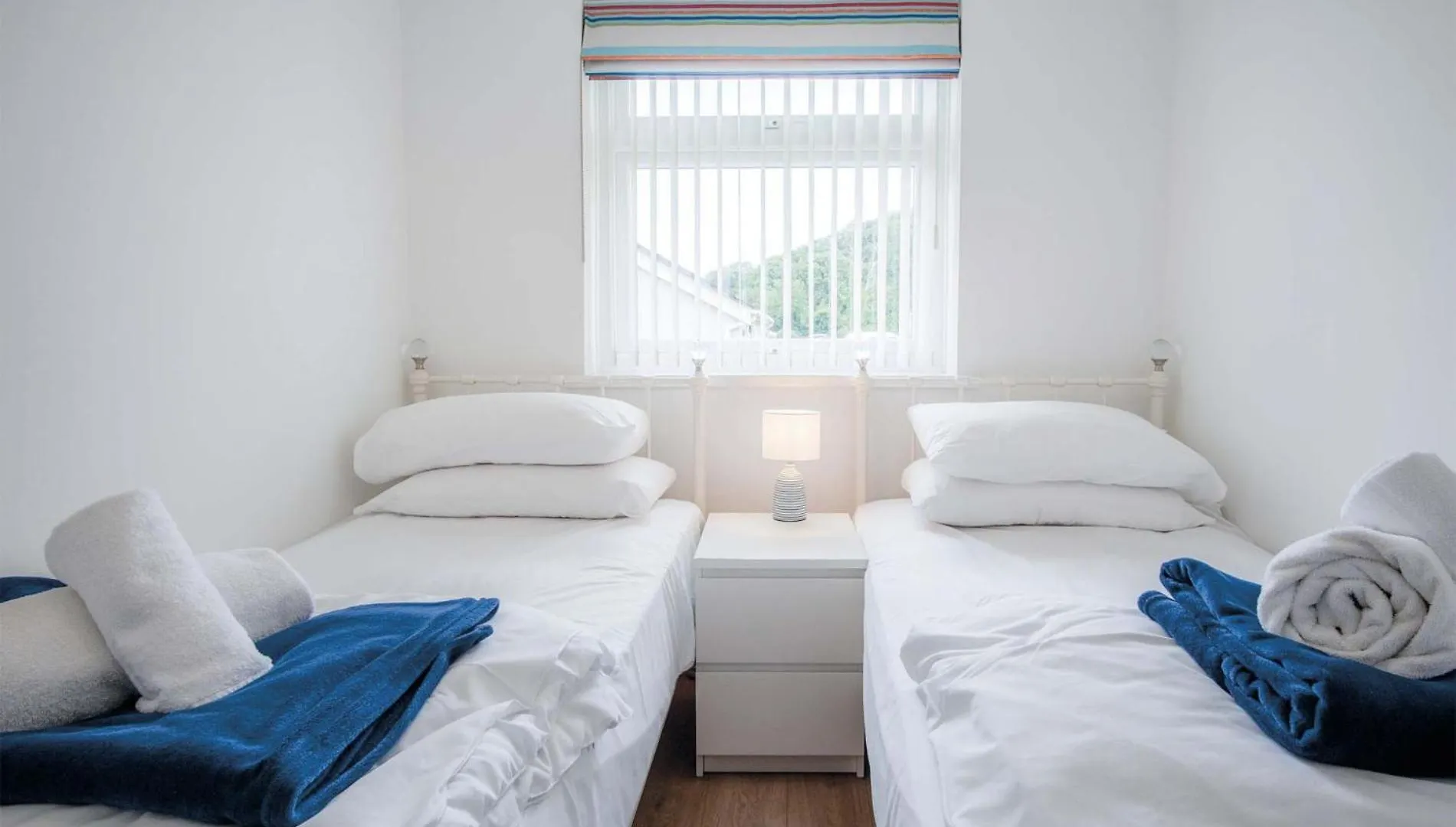 Bayview 61 - 2 Bedroom Chalet - Bayview Oxwich